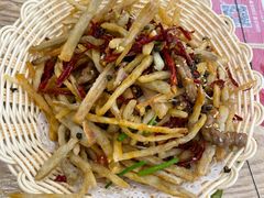 -江城燕子大排档(江汉路步行街店)