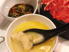 -鲜入围煮花胶鸡海鲜火锅