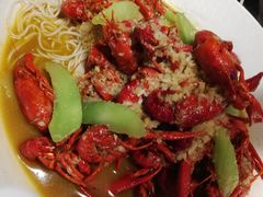 -沪小胖小龙虾(淮海中路旗舰店)