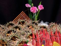 -雍容荟帝王蟹活龙虾展台自助(IFS黑金店)