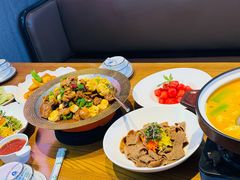 -俭寨大盘鸡·手抓肉·烧烤新疆菜(乌苏路店)