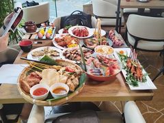 -怡咖啡海鲜自助餐厅(浦东香格里拉店)
