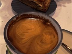 -潮一不贰·法式甜品·生日蛋糕·西式简餐(外滩店)