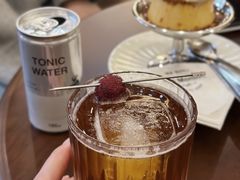 -Café Monson