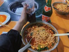 -丁丁猫重庆小面(徐州路店)