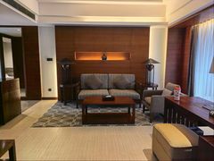 -三亚湾海居铂尔曼度假酒店