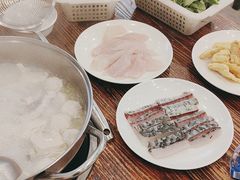 -正能量脆肉鲩火锅