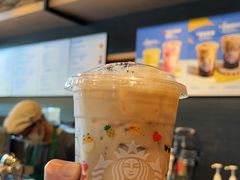 -星巴克臻选(宁波世纪东方广场店)