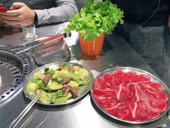-马路牙子烧烤音乐酒馆(望京店)