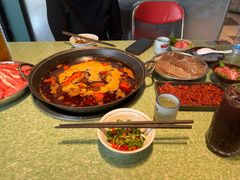 -憨铁匠老火锅(龙岗万科里店)