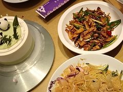 -关东小磨东北菜(上海长风大悦城店)