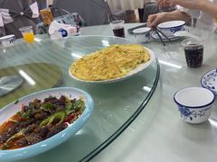-双月饭店·20年老字号(新村店)