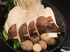-一哥澳门豆捞·澳门风打边炉(高德置地店)