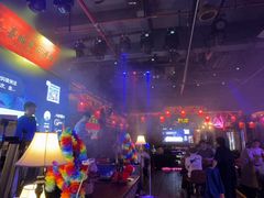 -喜鹊音乐酒馆(西街店)