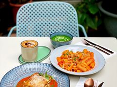 -潮一不贰·法式甜品·生日蛋糕·西式简餐(外滩店)