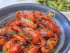 -肥肥虾庄·金牌油焖大虾(汉街SKP店)