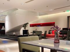 -上海龙之梦万丽酒店