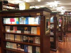 -果戈里书店