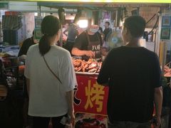 八戒烤猪蹄-大学城夜市大排档(凤栖路店)
