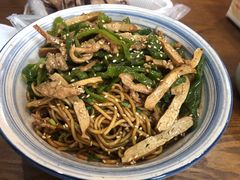 青椒干子肉丝-一味老卤面(大石桥店)
