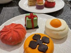 -云端西餐厅(南宁龙光那莲豪华精选酒店)