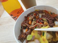 -周记热干面豆皮大王(桃花东街店)