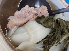 金银花炖猪肺汤-海鲜街菜馆(海珠南路店)