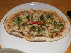 北京烤鸭披萨-JINNS锦时 steak&pizza(浸信会礼拜堂旧址店)