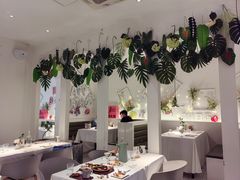 -春树下·树屋花房西餐厅(罍街AS1980店)