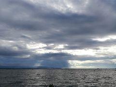 -洞里萨湖