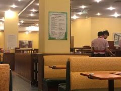 卡座-萨莉亚意式餐厅(河东万达店)
