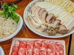 -刘老表·瓦罐汤涮肉(青云谱店)