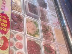 -尚品海鲜肥牛自助火锅(湖明店)