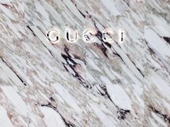 -Gucci(青岛海信广场店)