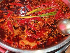 -老街·稳拈老火锅(海椒市店)