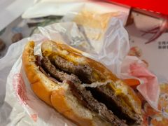 -麦当劳(金山红星美凯龙DT店)