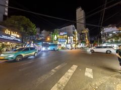 -芽庄中心购物广场