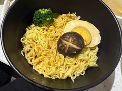 牛汤公仔拌面-肥仔文澳门猪骨煲(南京西路店)