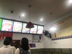 -陈记柳州螺蛳粉(大坪店)