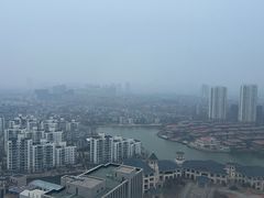 -天津梅江中心皇冠假日酒店