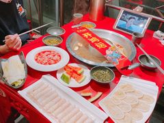 -谭鸭血老火锅(万象九宜城店)
