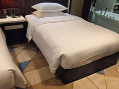 -长沙国金中心异国印象酒店
