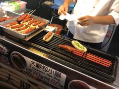 -六合夜市