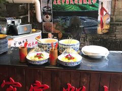 -客家大院·非遗赣南客家菜(郁孤台店)
