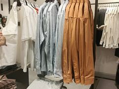 -URBAN REVIVO(七宝领展广场店)