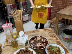 -朱大嘴肥肠血旺(福字街店)