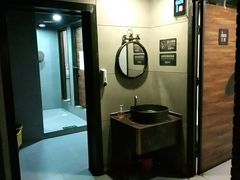 -唱吧麦颂ktv(紫金大厦店)