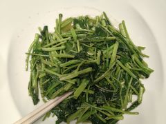 -忆江南·临江鱼馆