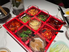 -领鲜天下·焗海鲜·花胶鸡(天目里店)