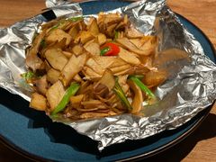 -耶里夏丽·丝路国际新疆菜·清真食品(徐汇南丹东路臻选店)